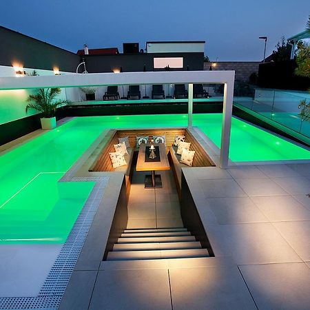 Apartmány Ladná Exterior foto