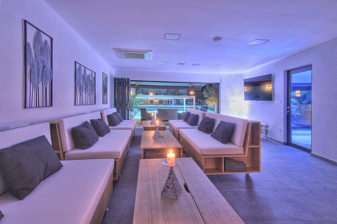 Apartmány Ladná Exterior foto