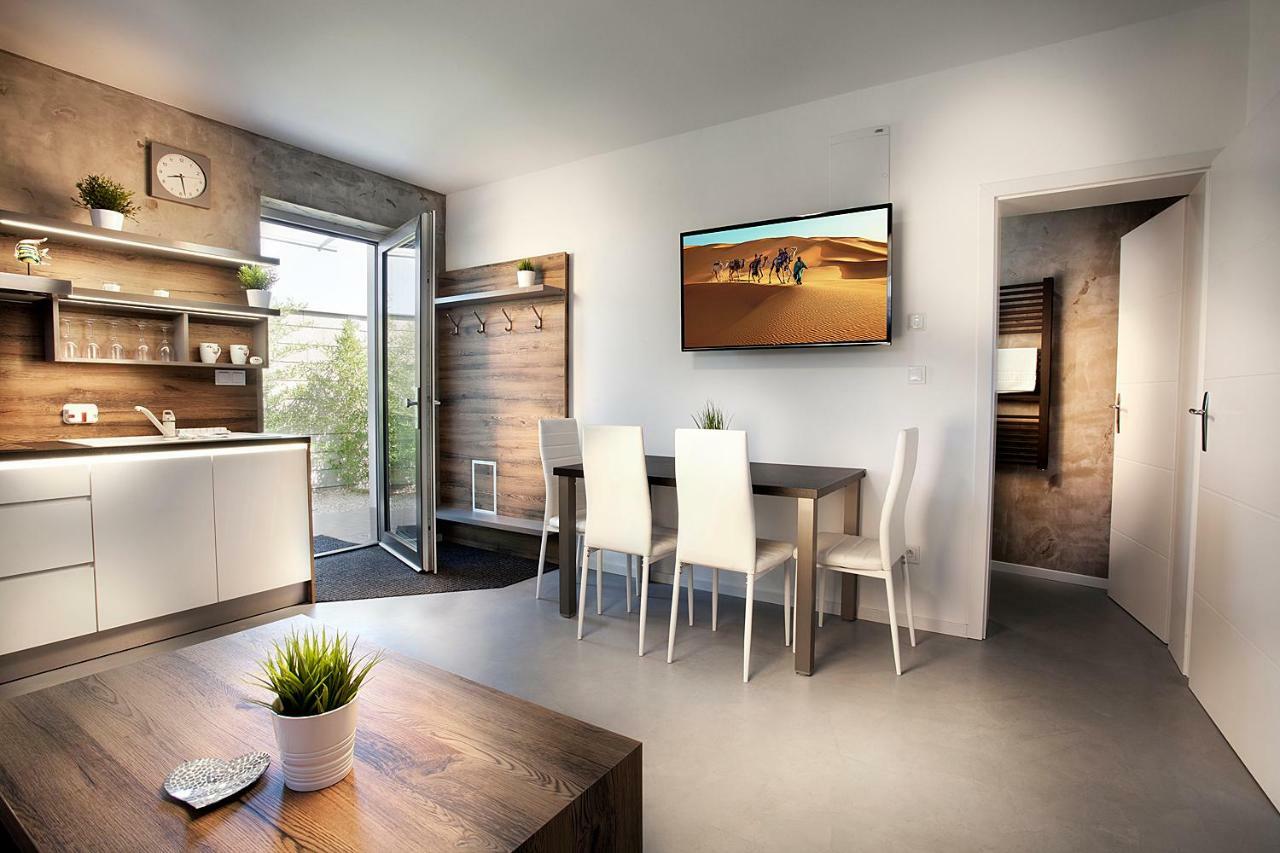 Apartmány Ladná Exterior foto